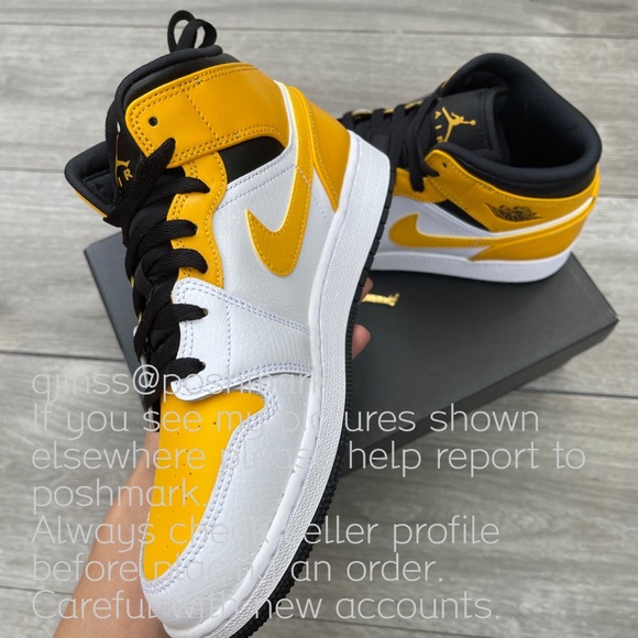 💛Air Jordan 1 Mid University Gold💛 - Picture 4 of 8